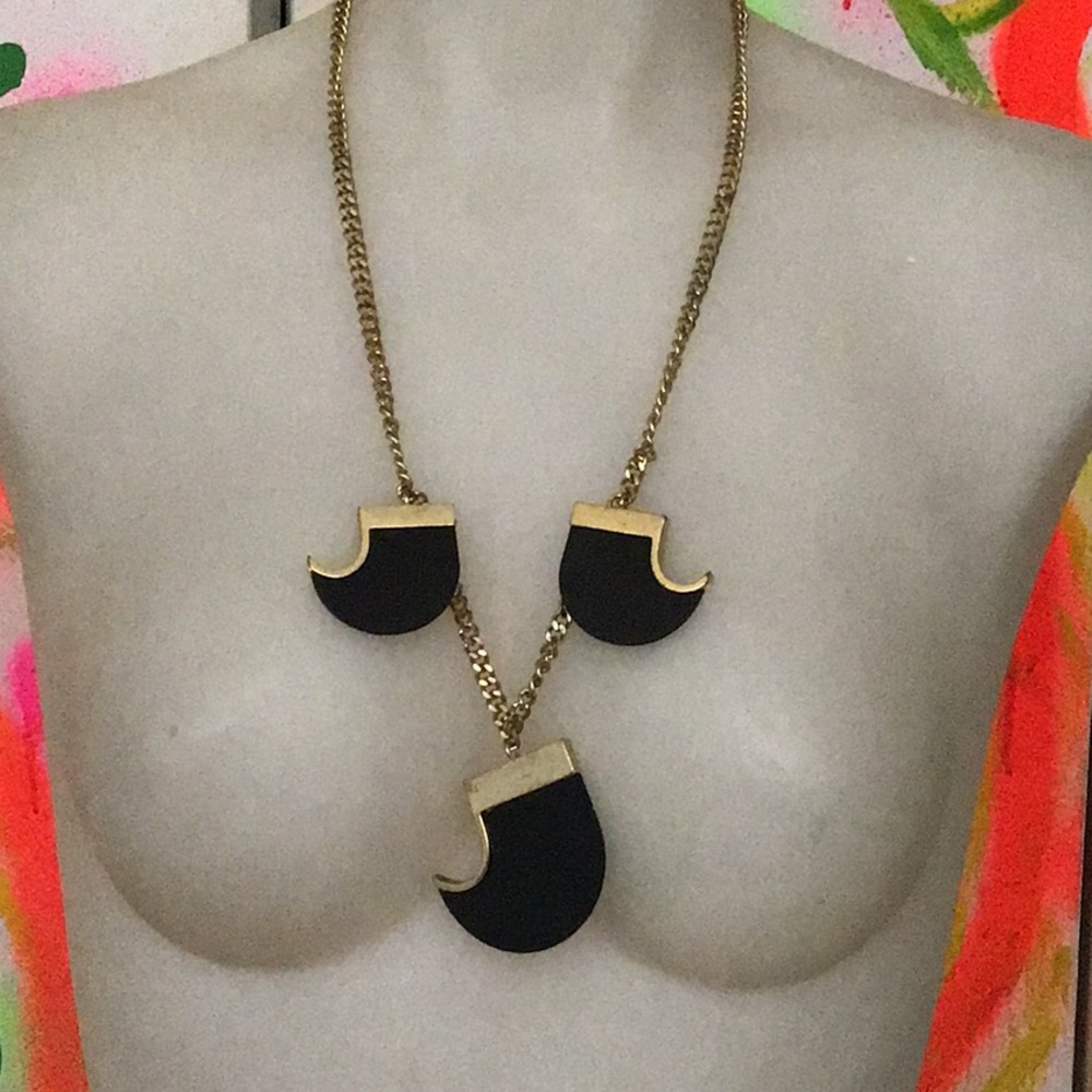 COPY - Black and gold necklace